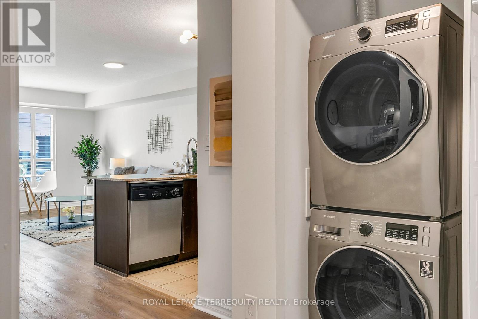 515 - 120 Dallimore Circle, Toronto (Banbury-Don Mills), Ontario  M3C 4J1 - Photo 25 - C12381176