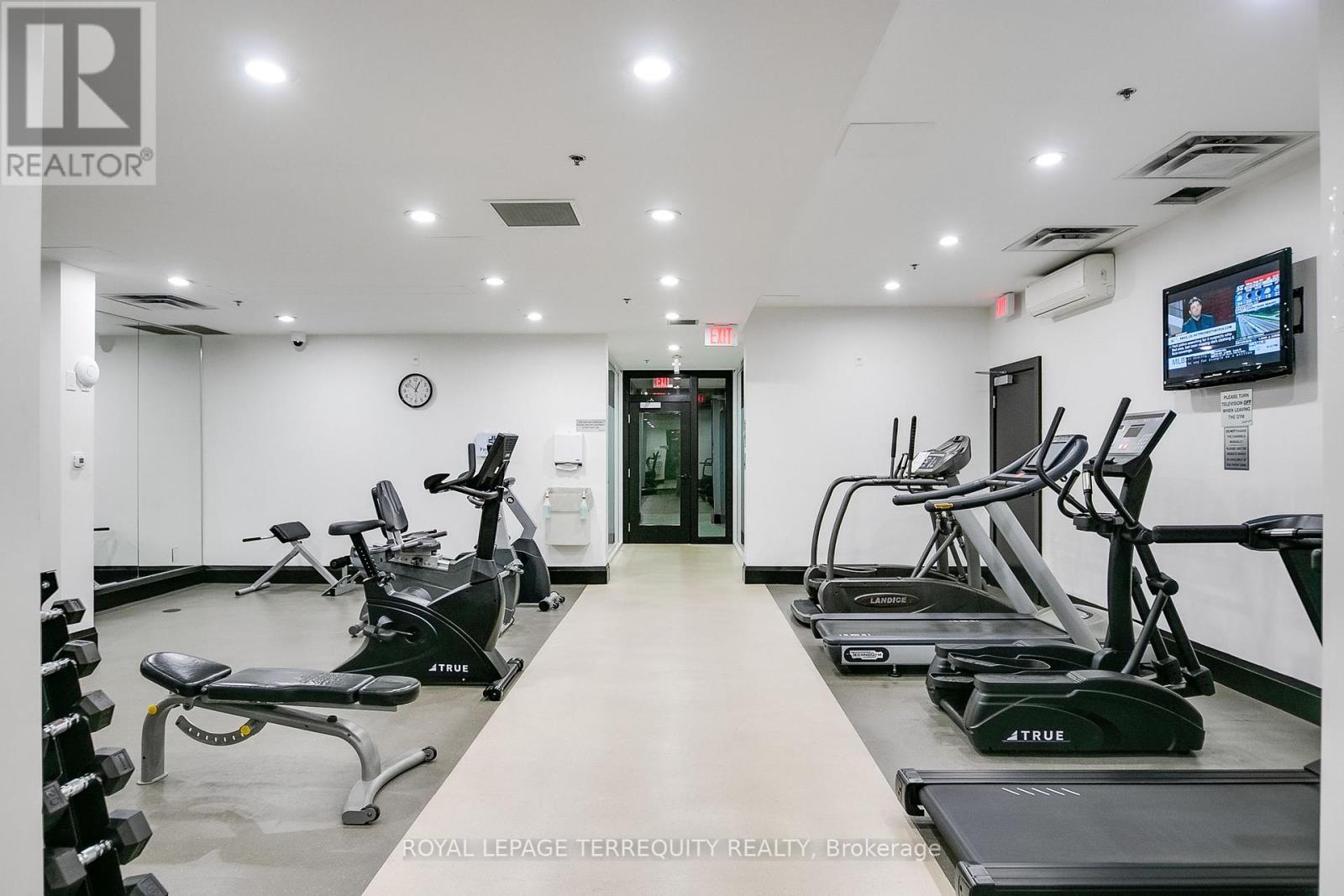 515 - 120 Dallimore Circle, Toronto (Banbury-Don Mills), Ontario  M3C 4J1 - Photo 33 - C12381176