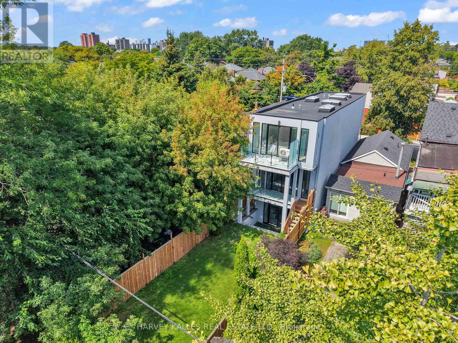 167 Sammon Avenue, Toronto, Ontario  M4J 1Z1 - Photo 41 - E12381175