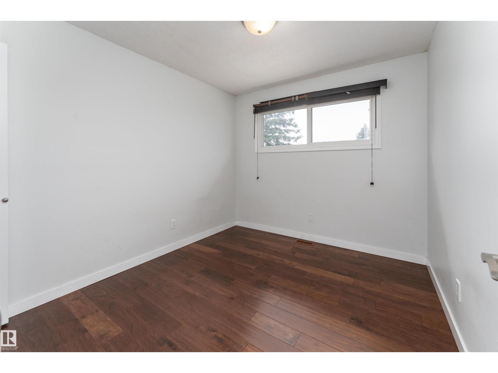 1113 Lakewood Road North Nw, Edmonton, Alberta  T6K 3A9 - Photo 25 - E4456061