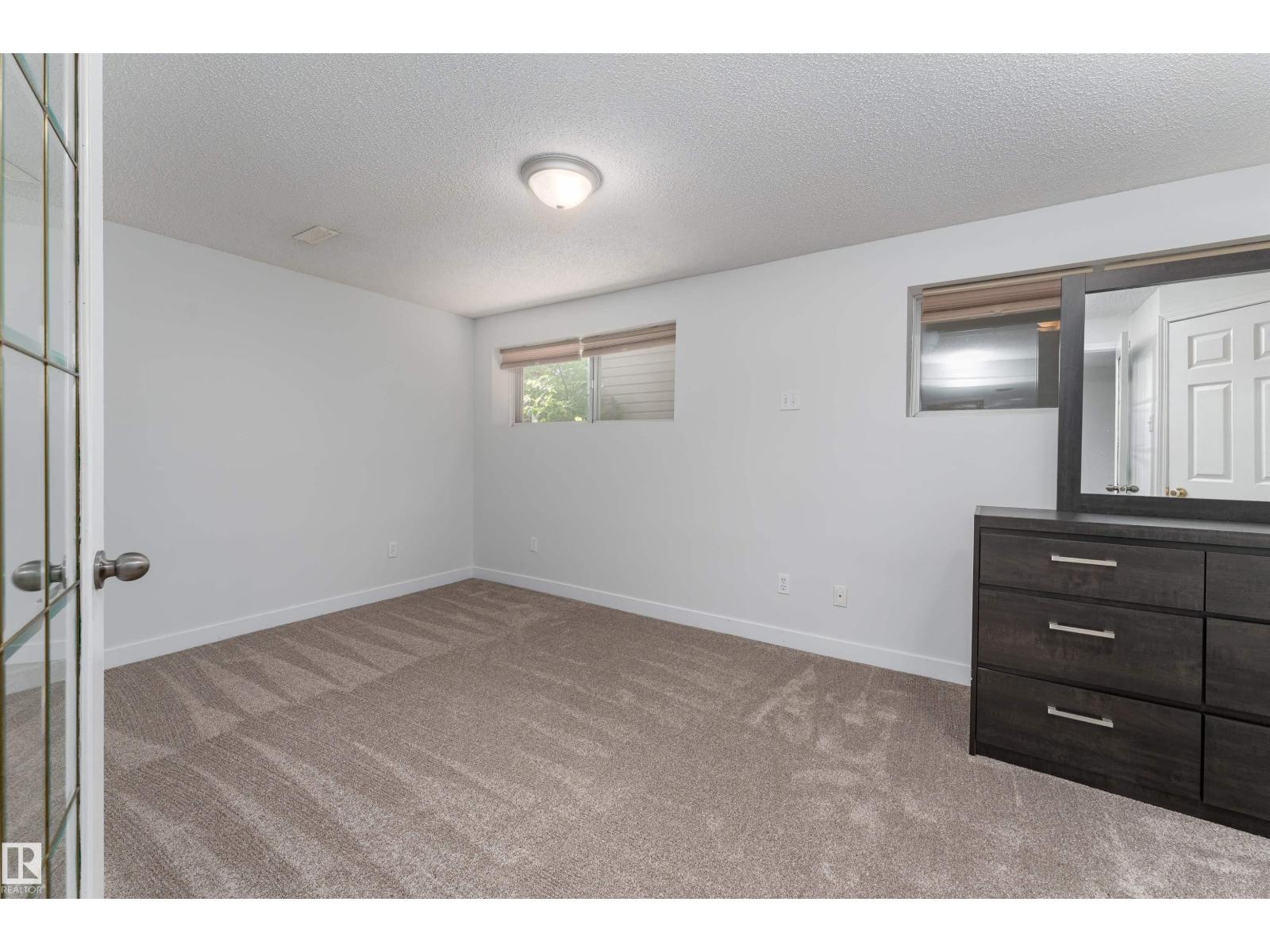 1113 Lakewood Road North Nw, Edmonton, Alberta  T6K 3A9 - Photo 34 - E4456061