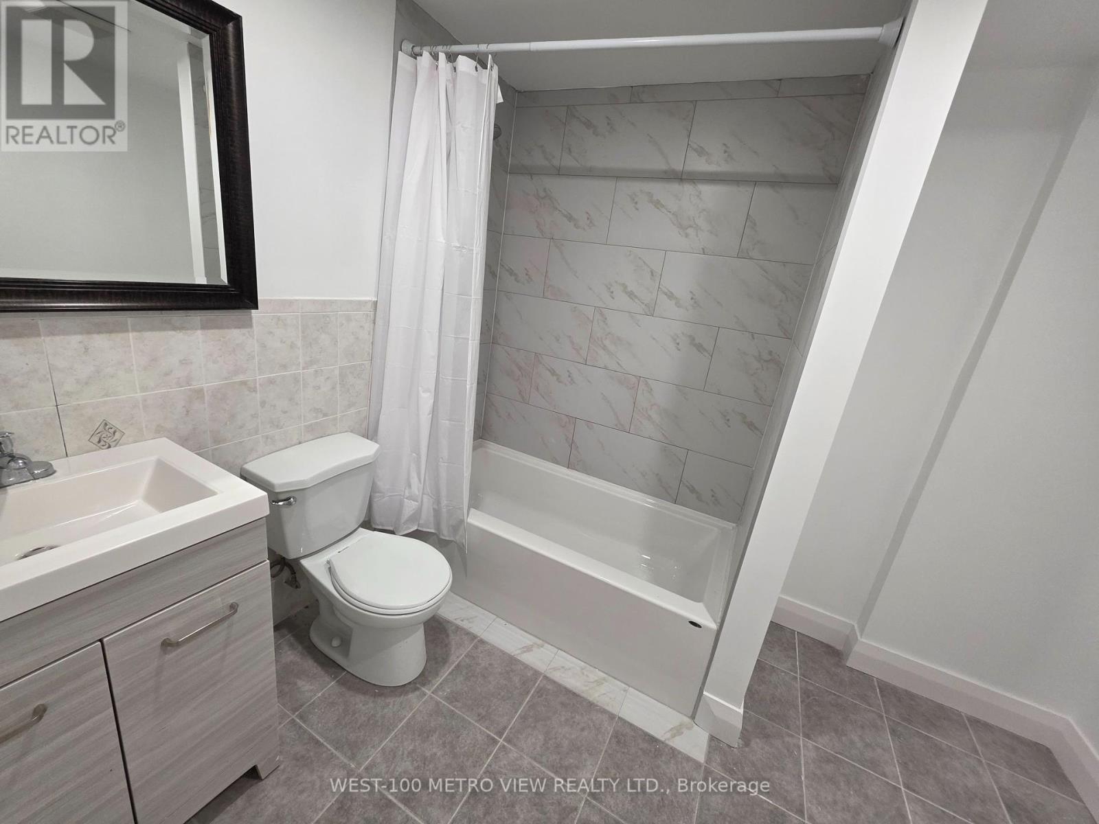 250 Sunset Ridge, Vaughan, Ontario  L4H 1Z7 - Photo 12 - N12381209