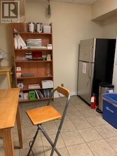 8 - 170 Esna Park Drive, Markham (Milliken Mills West), Ontario  L3R 1E3 - Photo 11 - N12381267