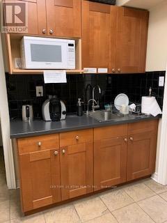 8 - 170 Esna Park Drive, Markham (Milliken Mills West), Ontario  L3R 1E3 - Photo 12 - N12381267