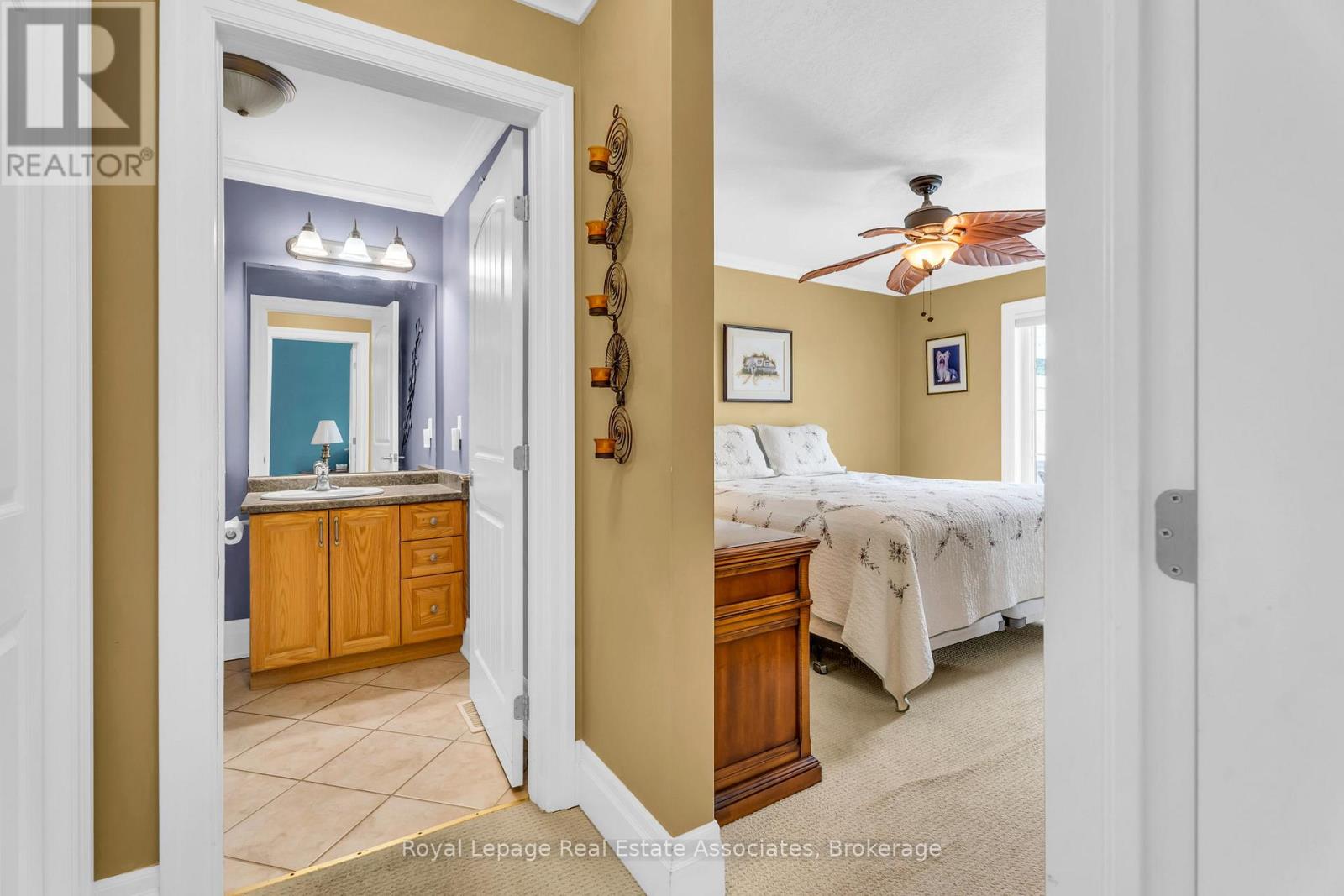 117 Greenway Drive, Wasaga Beach, Ontario  L9Z 0E6 - Photo 20 - S12381244