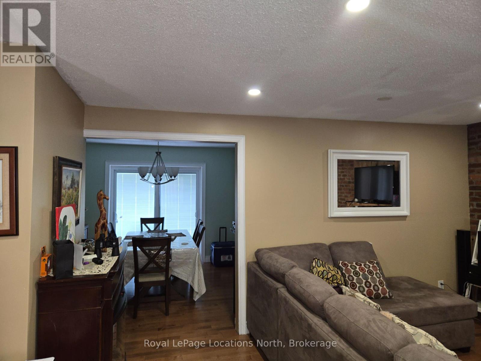 6042 Highway 9 Highway, Caledon, Ontario  L7K 0A8 - Photo 10 - X12379454