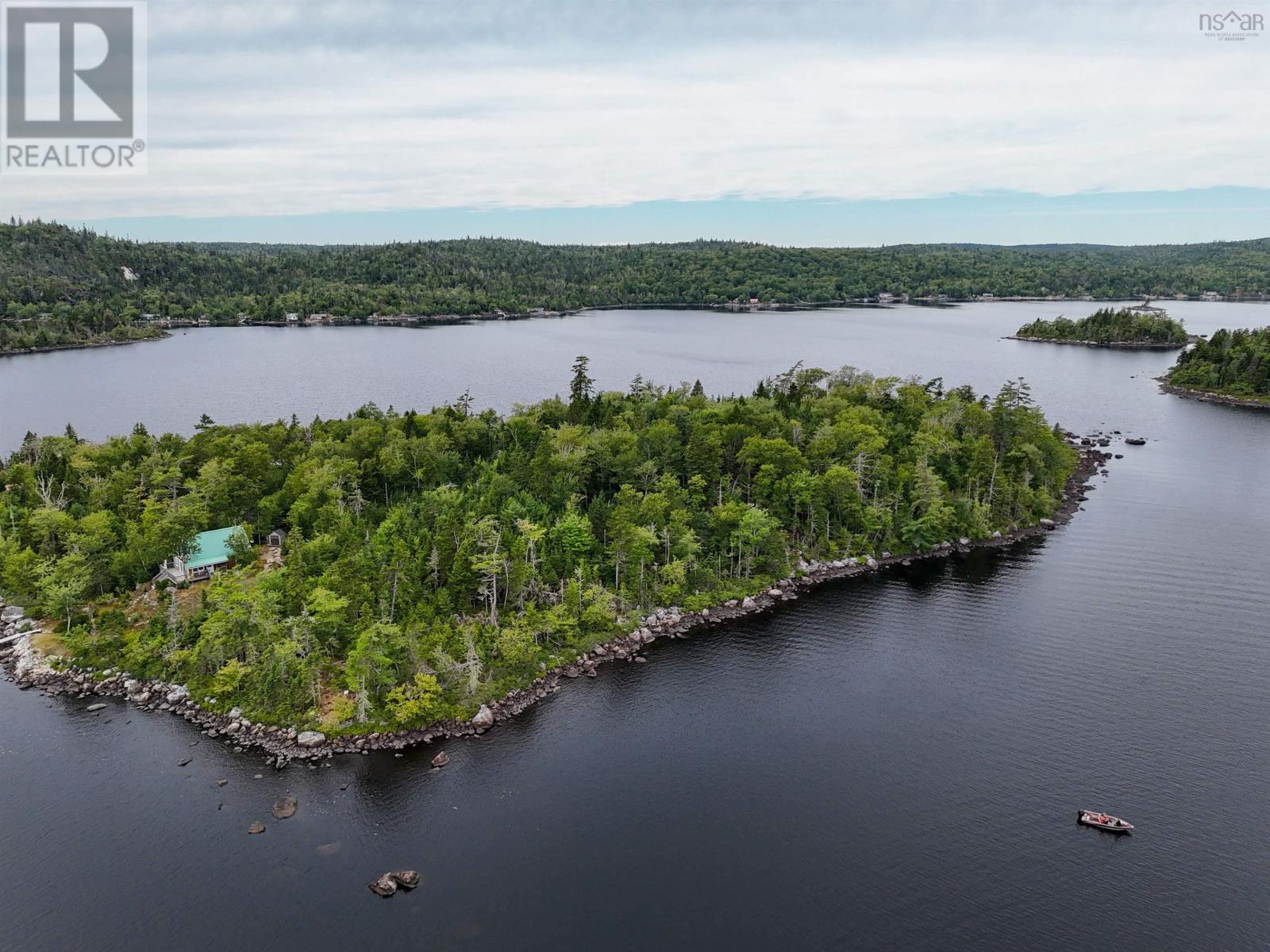 31 Big Island, Upper Lakeville, Nova Scotia