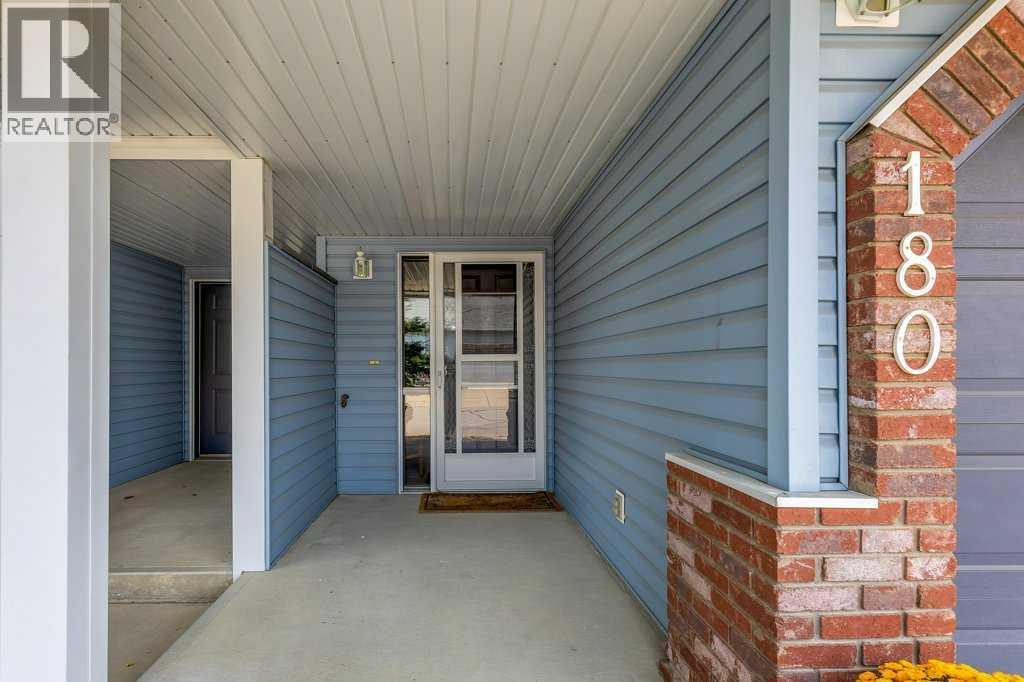 Property at 180 Valley Ridge Heights NW image 4