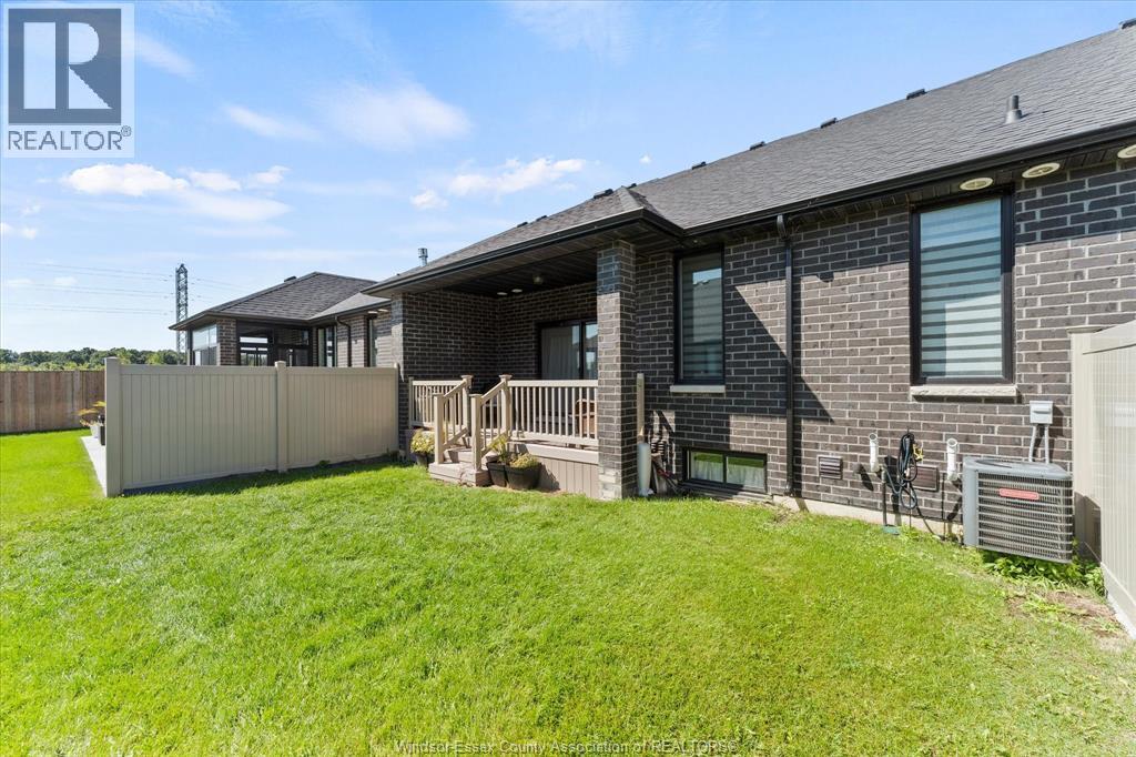 415 Caserta Crescent, Belle River, Ontario  N8L 0A5 - Photo 41 - 25022287