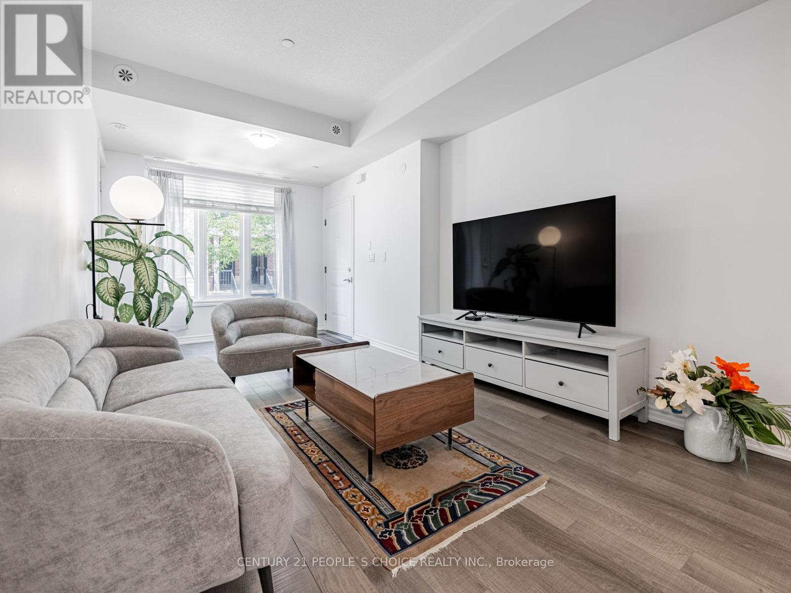 32 - 120 Twenty Fourth Street, Toronto, Ontario  M8V 0B9 - Photo 16 - W12381159