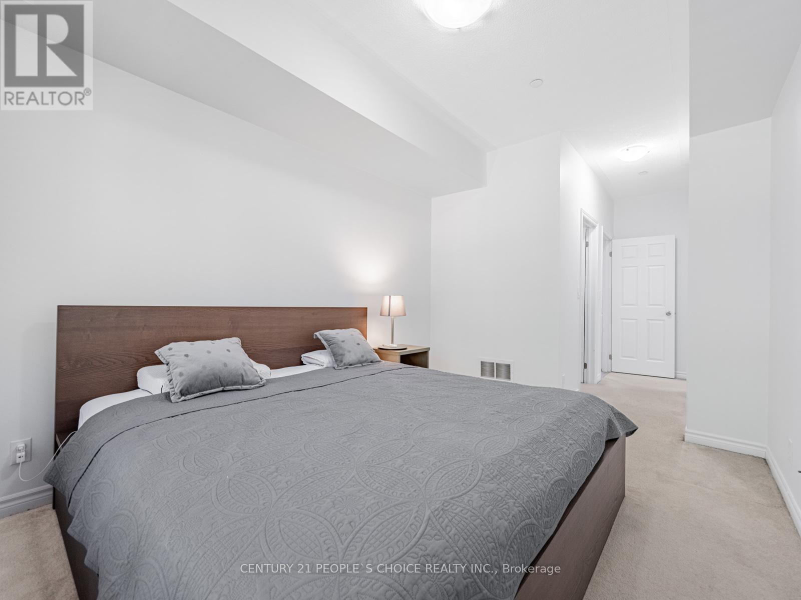 32 - 120 Twenty Fourth Street, Toronto, Ontario  M8V 0B9 - Photo 21 - W12381159