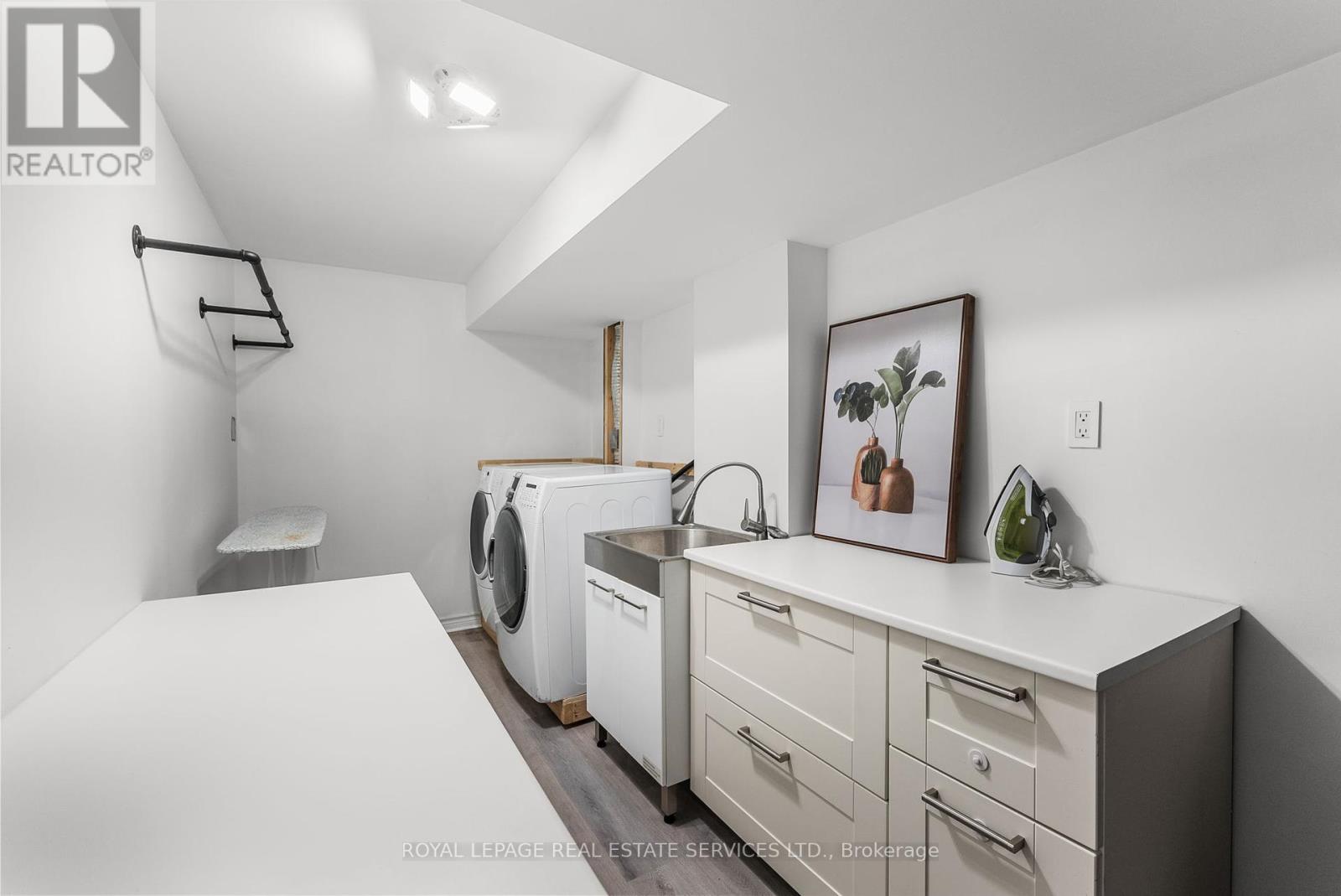 2 Mangrove Road, Brampton, Ontario  L6S 3Y1 - Photo 30 - W12381165