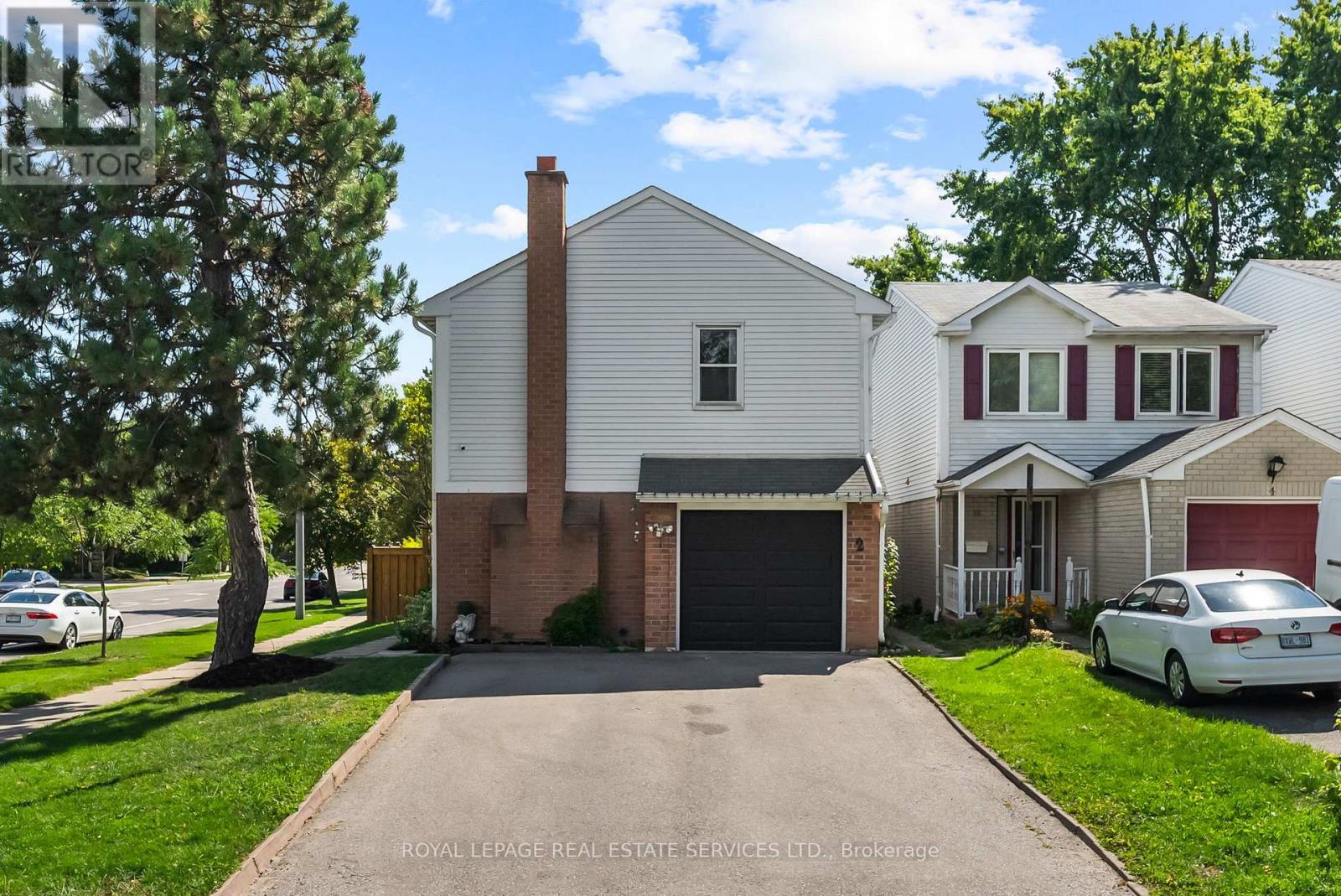 2 Mangrove Road, Brampton, Ontario  L6S 3Y1 - Photo 4 - W12381165
