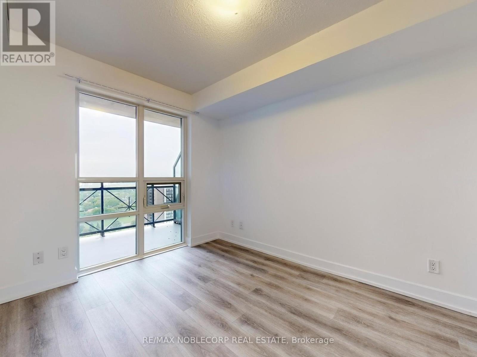 1929 - 2 Eva Road, Toronto (Etobicoke West Mall), Ontario  M9C 0A9 - Photo 14 - W12381227
