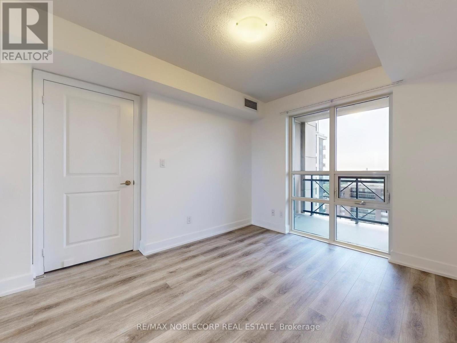 1929 - 2 Eva Road, Toronto (Etobicoke West Mall), Ontario  M9C 0A9 - Photo 15 - W12381227