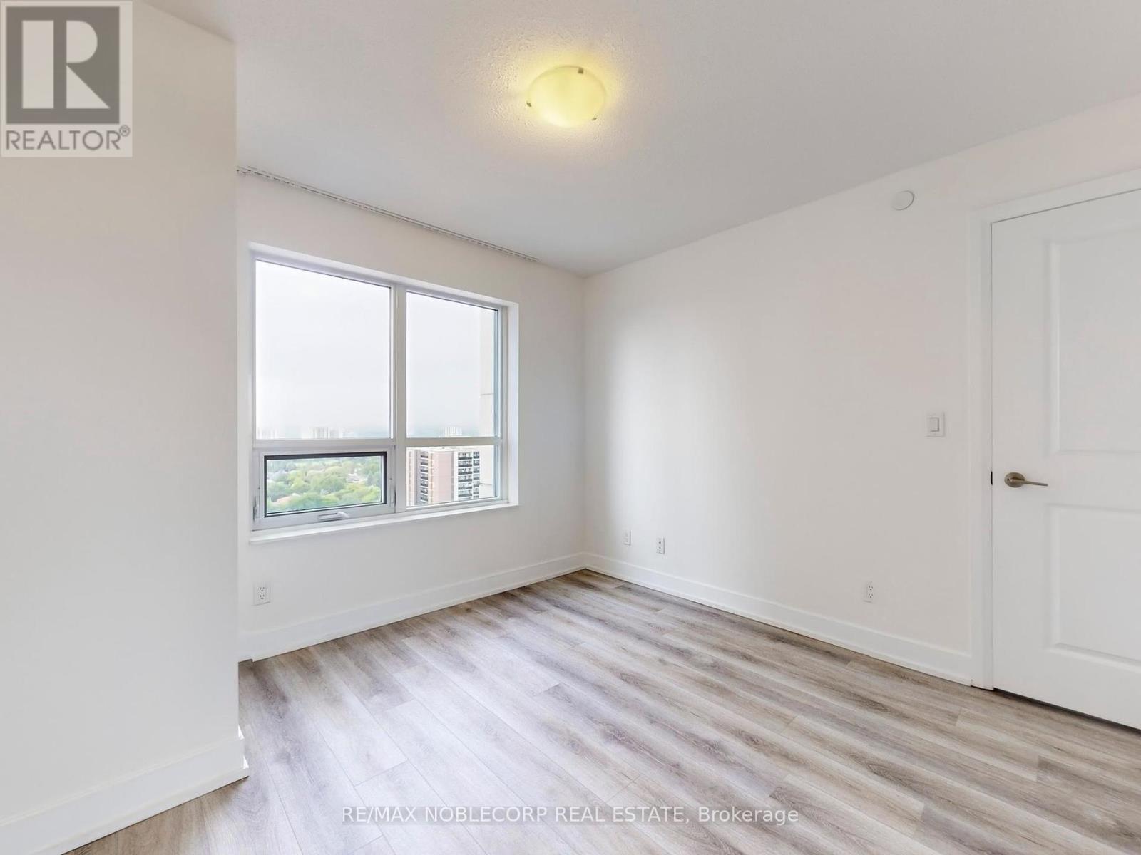 1929 - 2 Eva Road, Toronto (Etobicoke West Mall), Ontario  M9C 0A9 - Photo 19 - W12381227