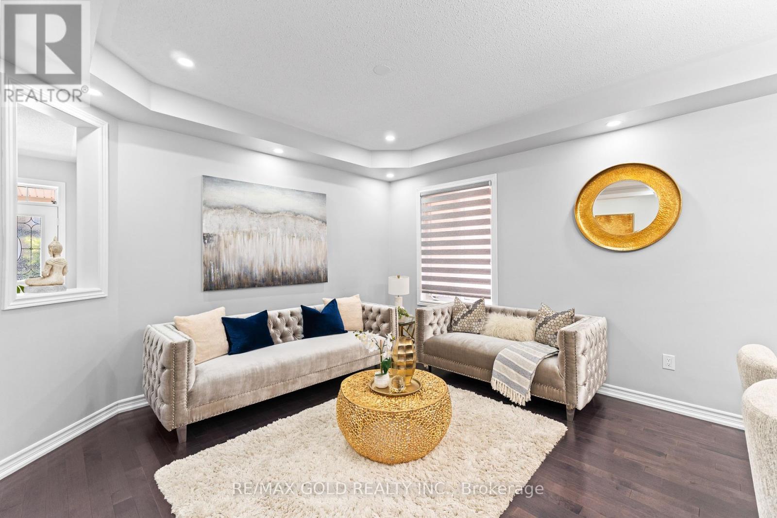 Property at 16 CLOVERHAVEN ROAD image 4