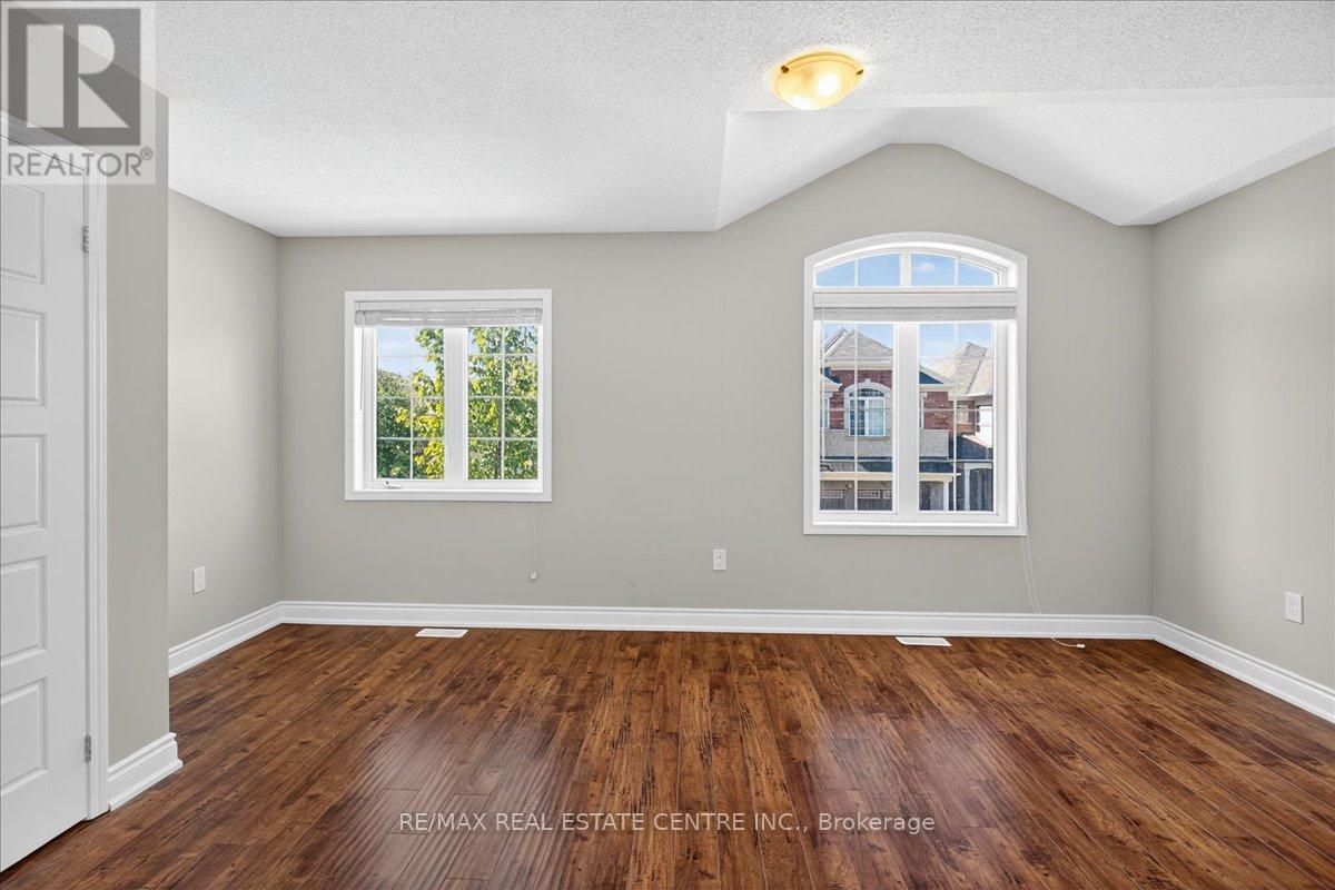 249 Hinton Terrace, Milton, Ontario  L9T 7K6 - Photo 24 - W12381257