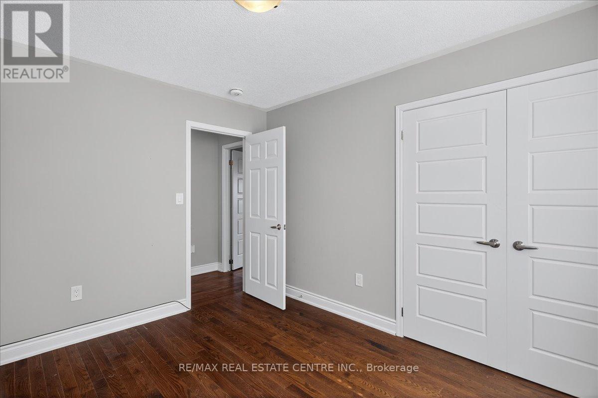 249 Hinton Terrace, Milton, Ontario  L9T 7K6 - Photo 30 - W12381257