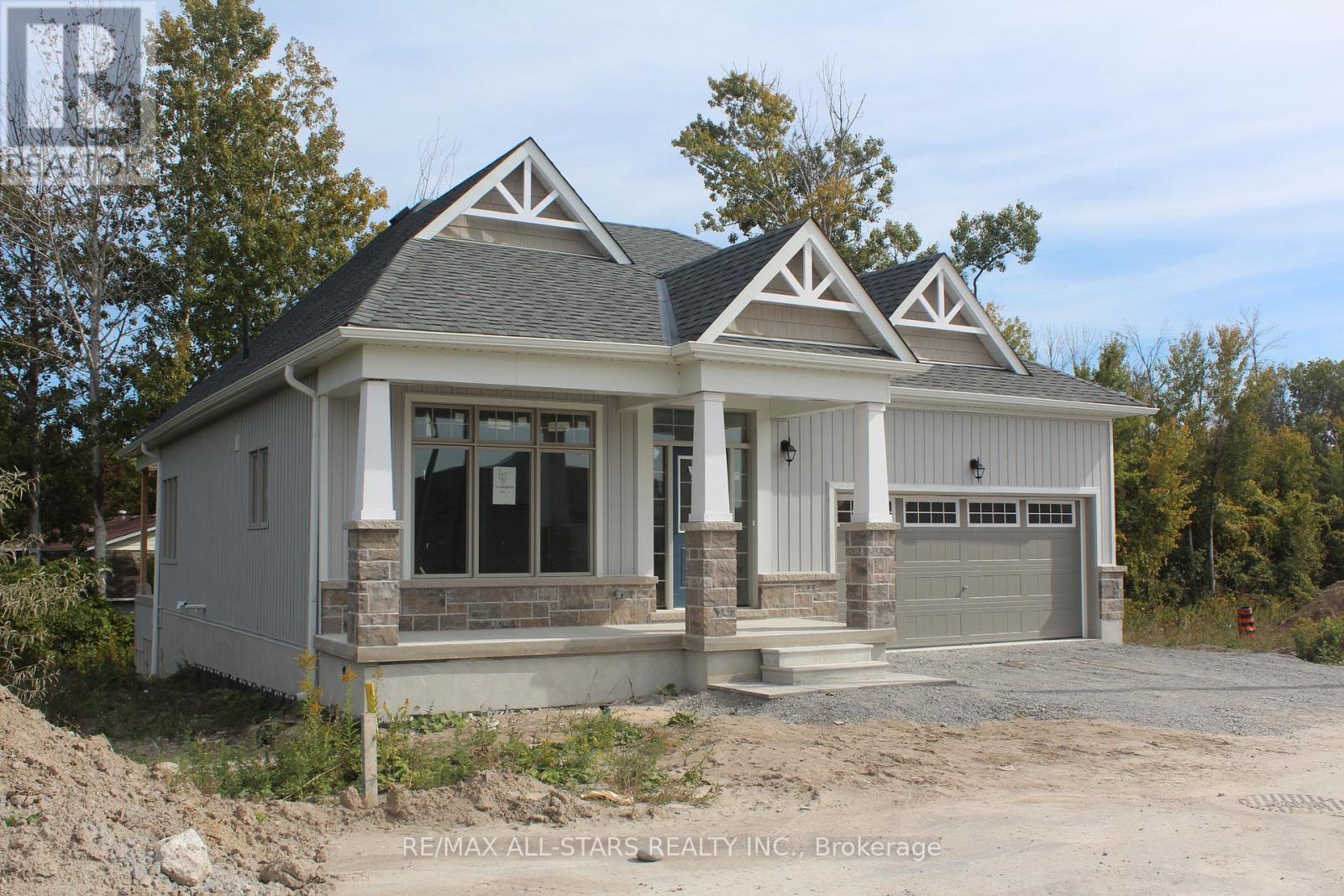 38 Shelson Place, Georgina (Sutton & Jackson's Point), Ontario  L0E 1R0 - Photo 3 - N12381263