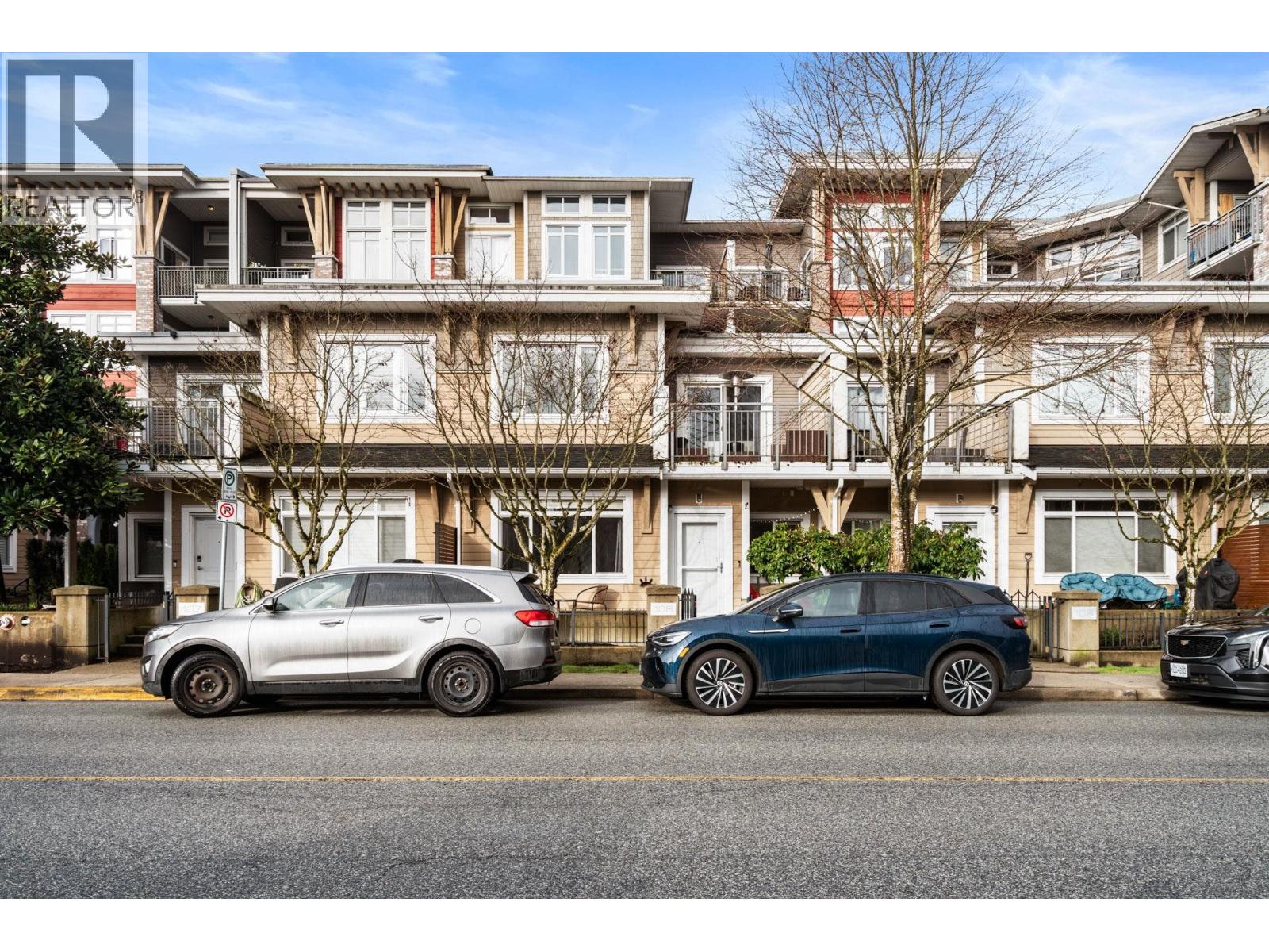 108 12350 Harris Road, Pitt Meadows, British Columbia  V3Y 0C5 - Photo 2 - R3043584