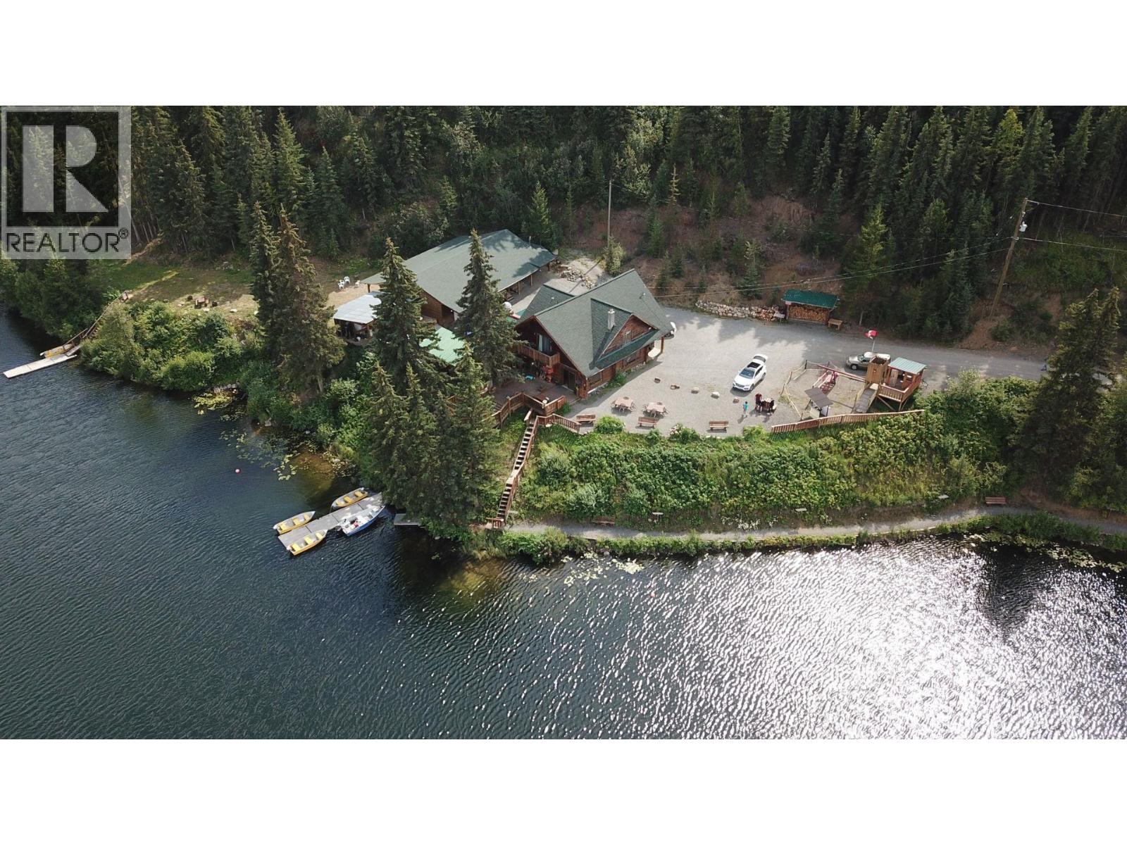 8410-8428 LITTLE FORT 24 HIGHWAY, Bridge Lake, British Columbia