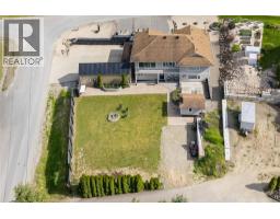 2449 Waverly Place, blind bay, British Columbia