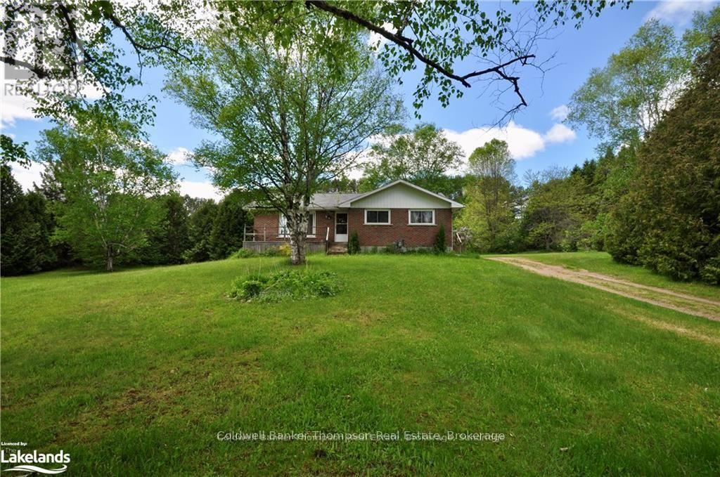 24 John Street, Sundridge, Ontario  P0A 1Z0 - Photo 2 - X12381387