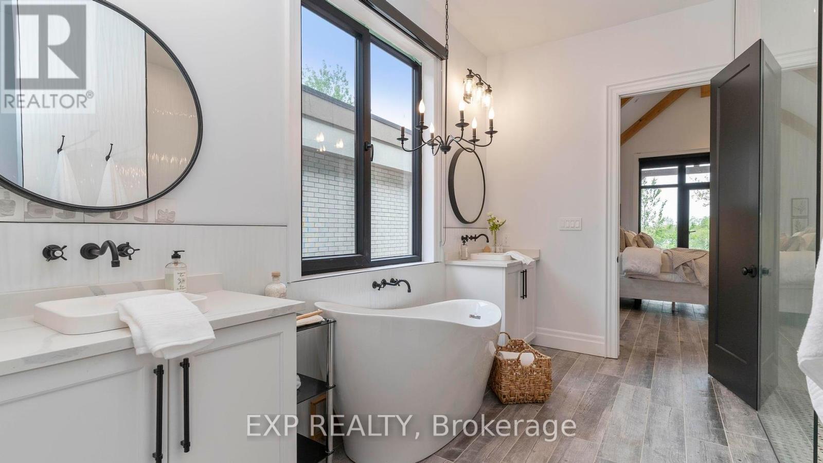 253 - 9861 Glendon Drive, Middlesex Centre, Ontario  N0L 1R0 - Photo 19 - X12381395