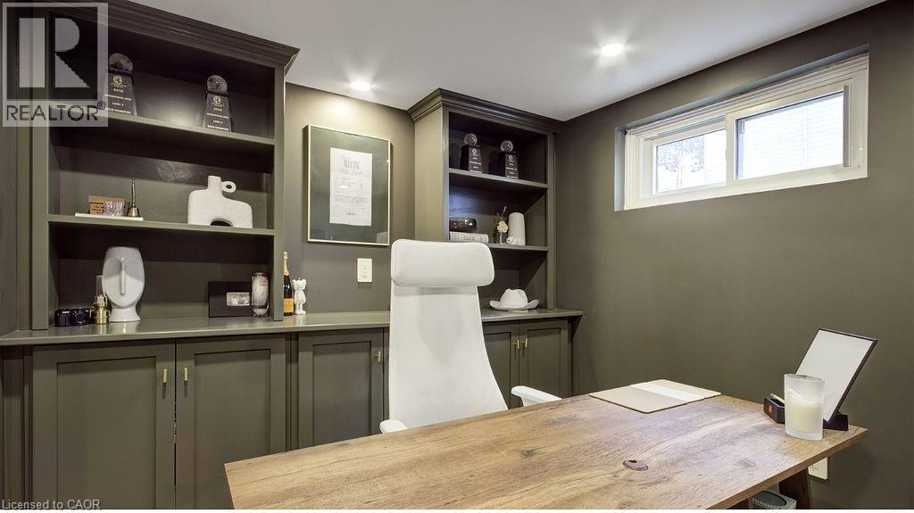 197 East 43rd Street, Hamilton, Ontario  L8T 3C3 - Photo 22 - 40766229