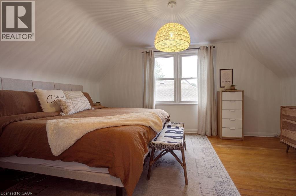 197 East 43rd Street, Hamilton, Ontario  L8T 3C3 - Photo 15 - 40766229