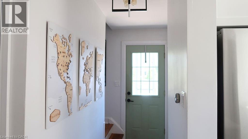 197 East 43rd Street, Hamilton, Ontario  L8T 3C3 - Photo 12 - 40766229