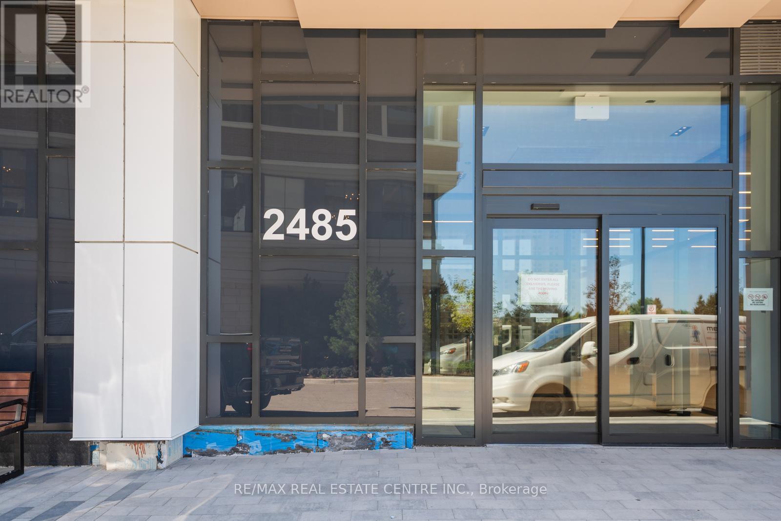 605 - 2485 Eglinton Avenue W, Mississauga, Ontario  L5M 2V8 - Photo 10 - W12375296