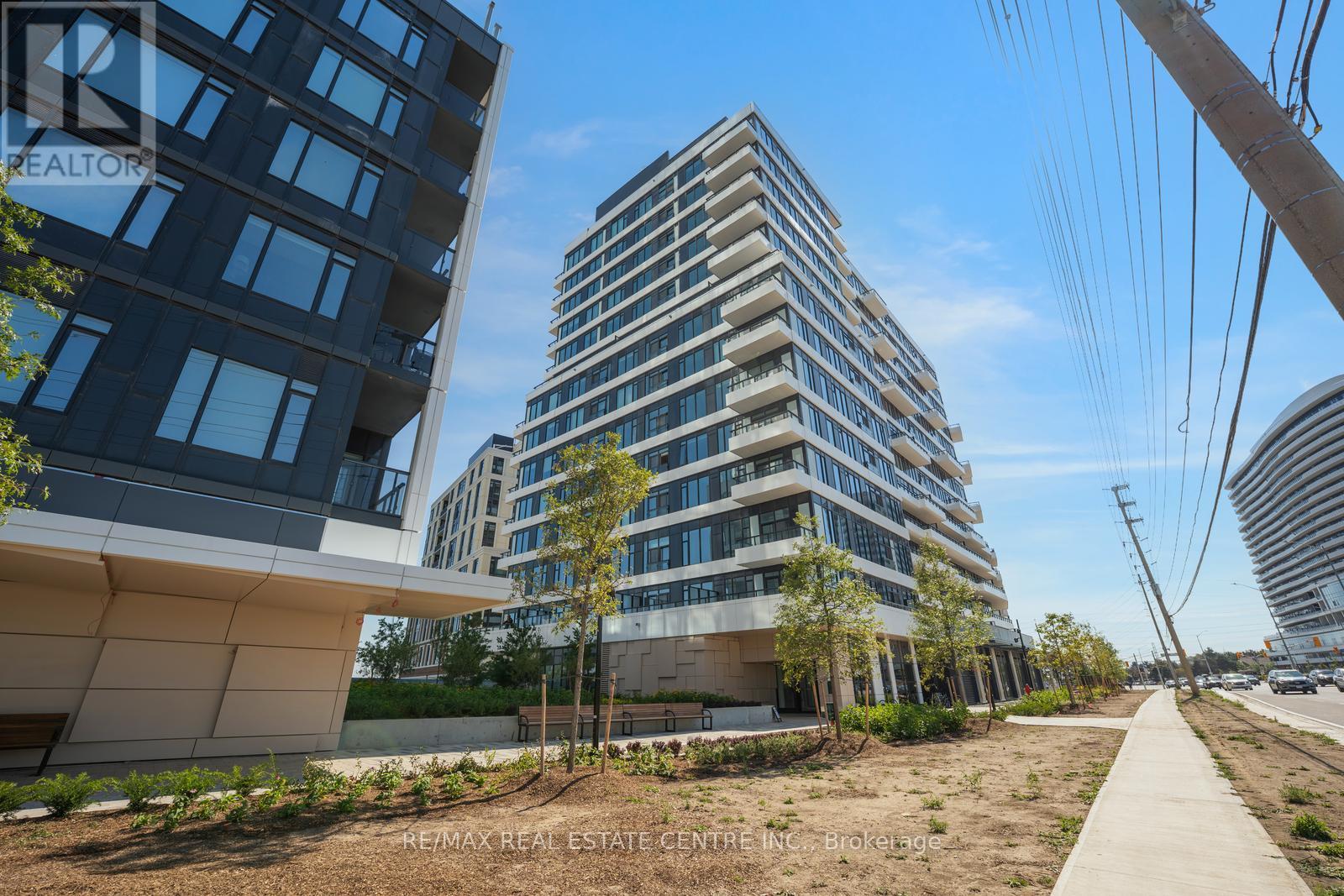 605 - 2485 Eglinton Avenue W, Mississauga, Ontario  L5M 2V8 - Photo 3 - W12375296