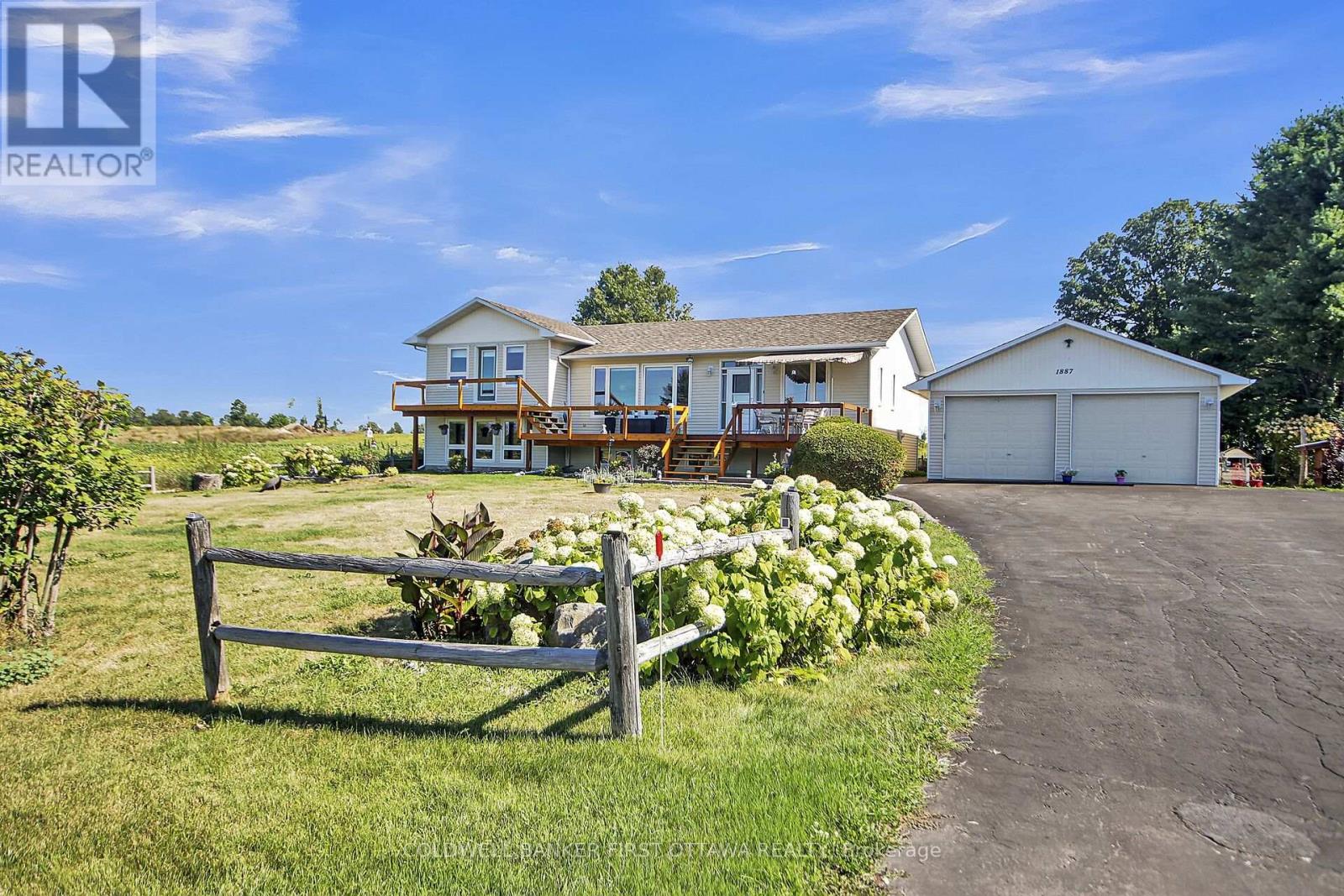 1887 RIVER ROAD, ottawa, Ontario