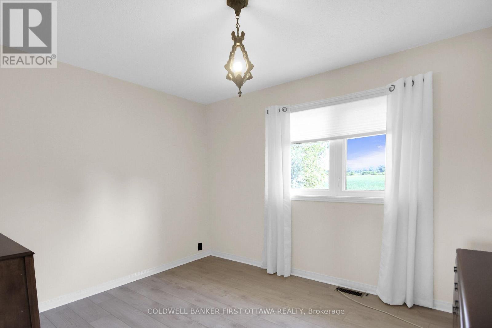 1887 River Road, Ottawa, Ontario  K4M 1B4 - Photo 16 - X12381434