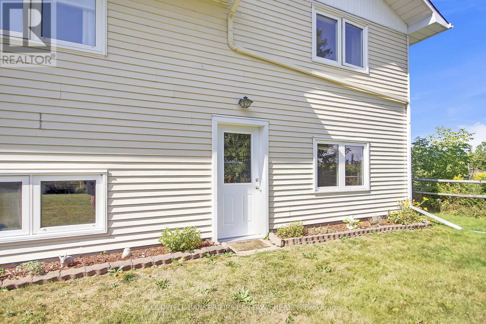 1887 River Road, Ottawa, Ontario  K4M 1B4 - Photo 22 - X12381434