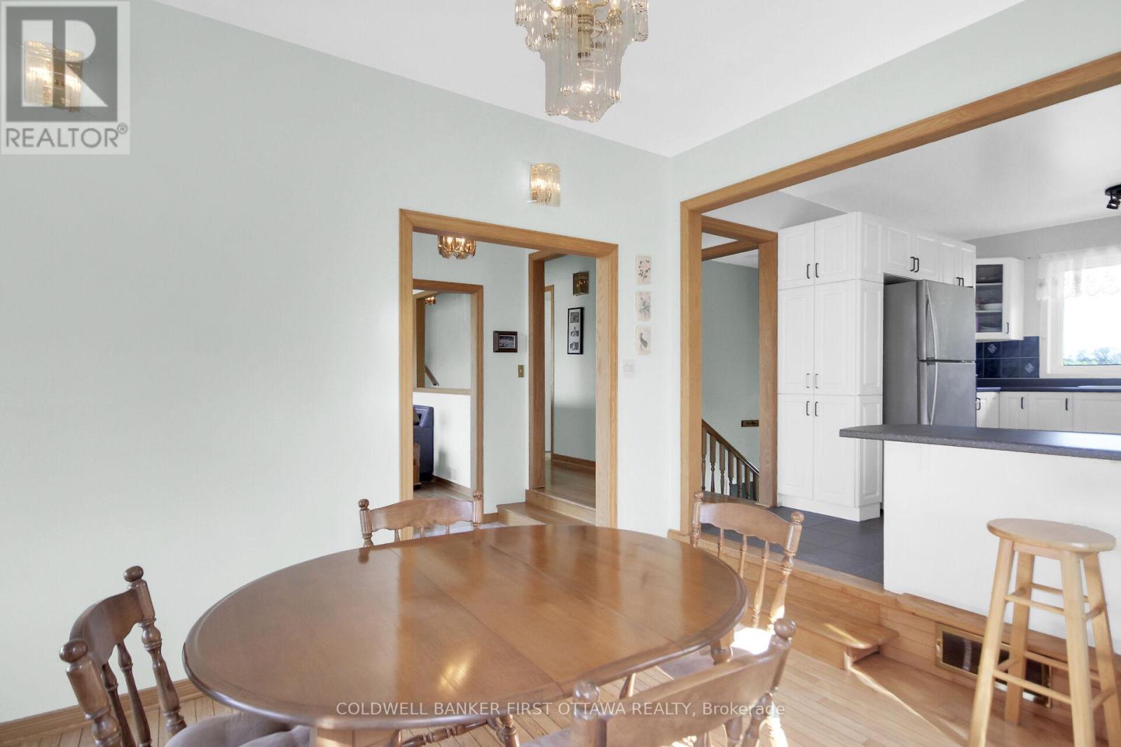 1887 River Road, Ottawa, Ontario  K4M 1B4 - Photo 8 - X12381434