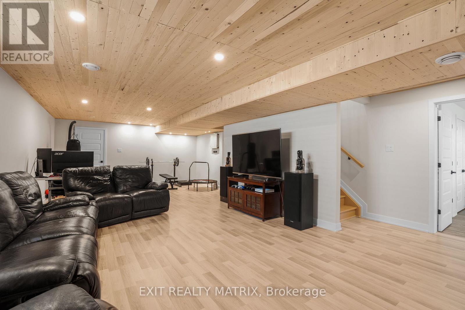 9 Sarah Street, Casselman, Ontario  K0A 1M0 - Photo 21 - X12381440
