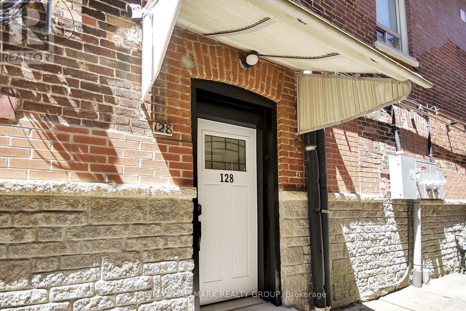 2nd Floor - 128 Prescott Street, North Grenville, Ontario  K0G 1J0 - Photo 3 - X12381473
