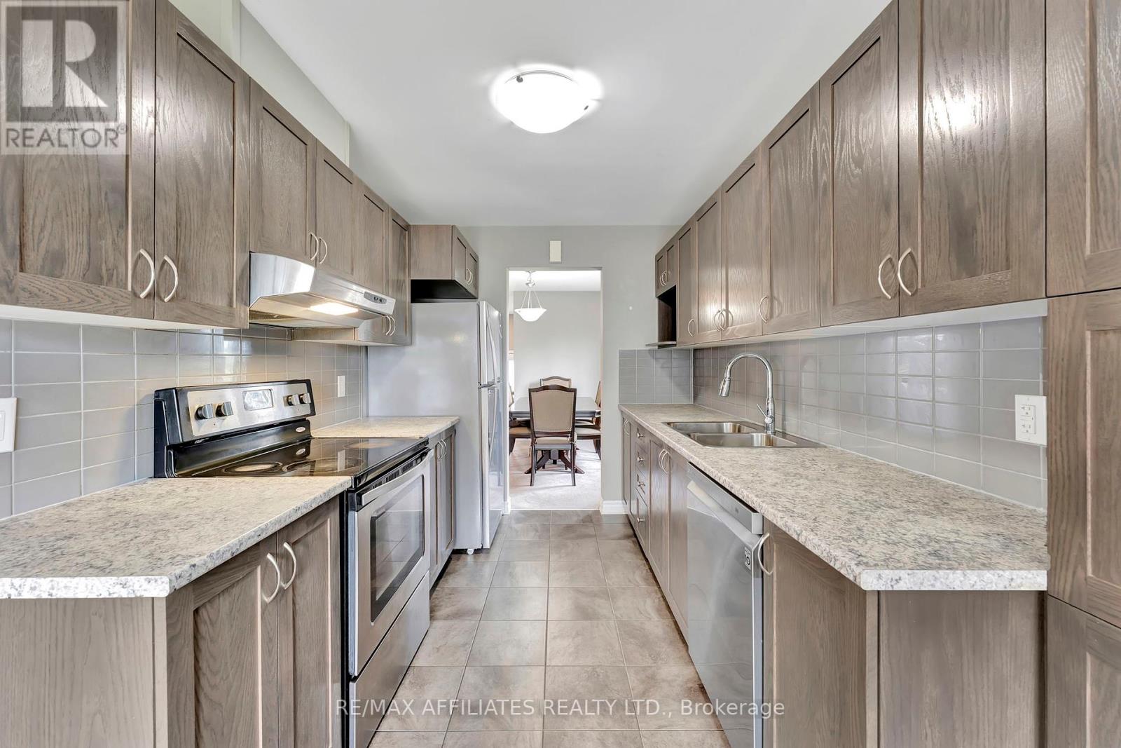 625 Trigoria Crescent, Ottawa, Ontario  K4A 1B1 - Photo 16 - X12381483