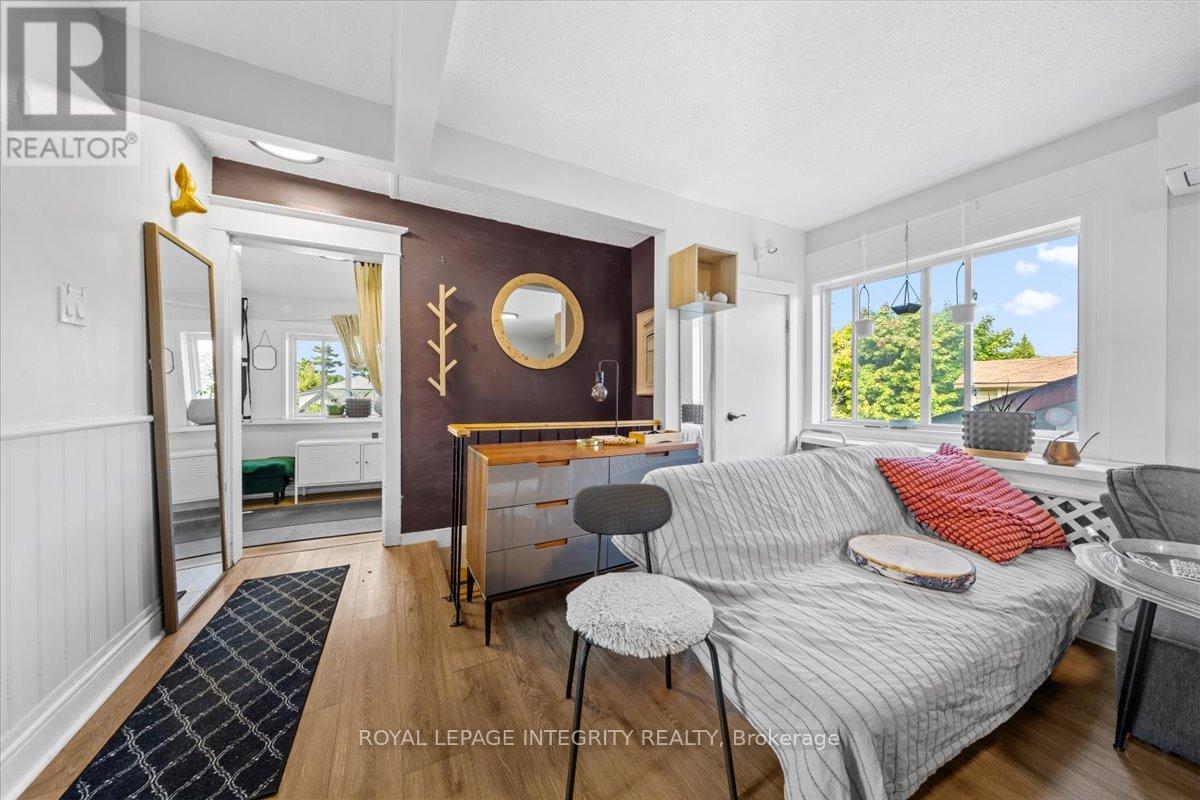 301 Zephyr Avenue, Ottawa, Ontario  K2B 5Z7 - Photo 30 - X12381549