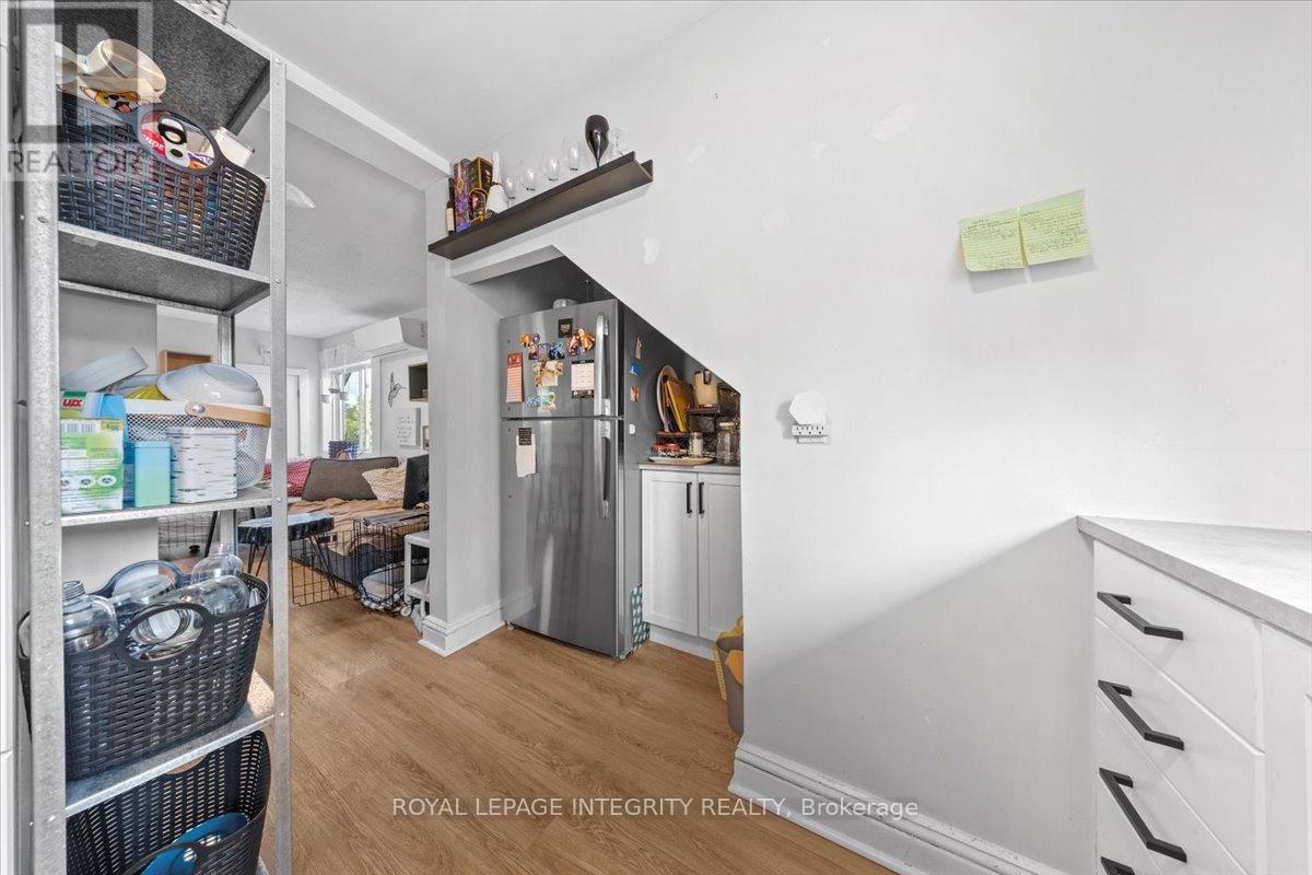 301 Zephyr Avenue, Ottawa, Ontario  K2B 5Z7 - Photo 40 - X12381549