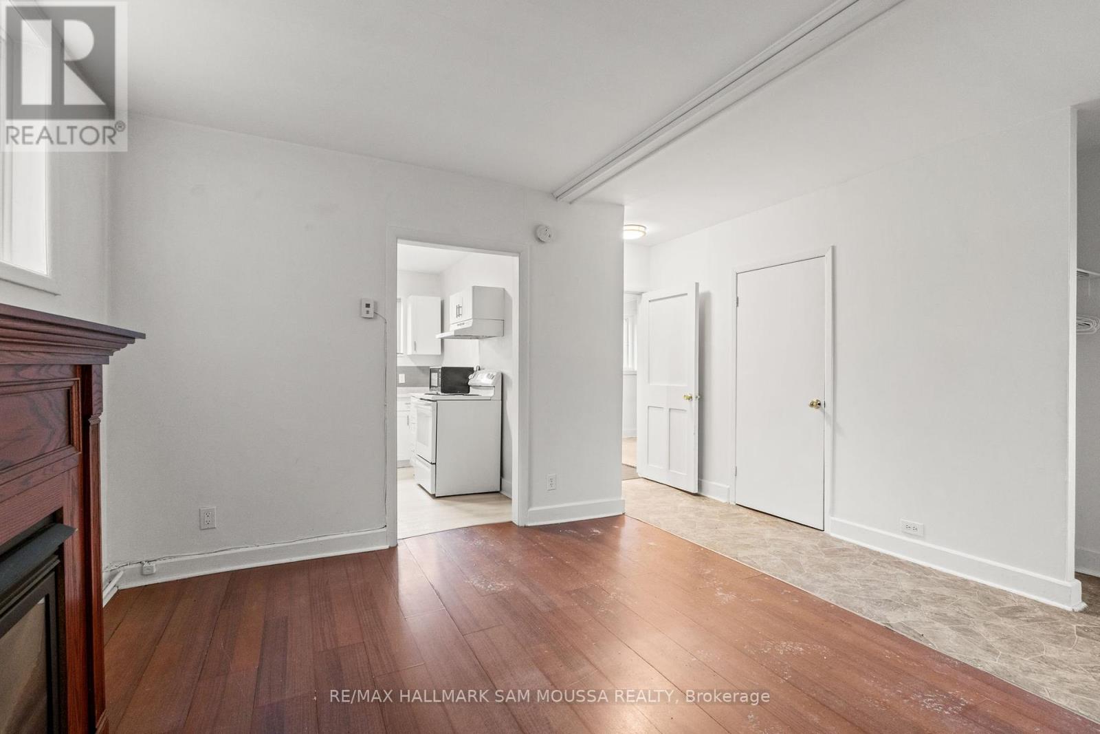315 Waverley Street W, Ottawa, Ontario  K2P 0V9 - Photo 14 - X12381552