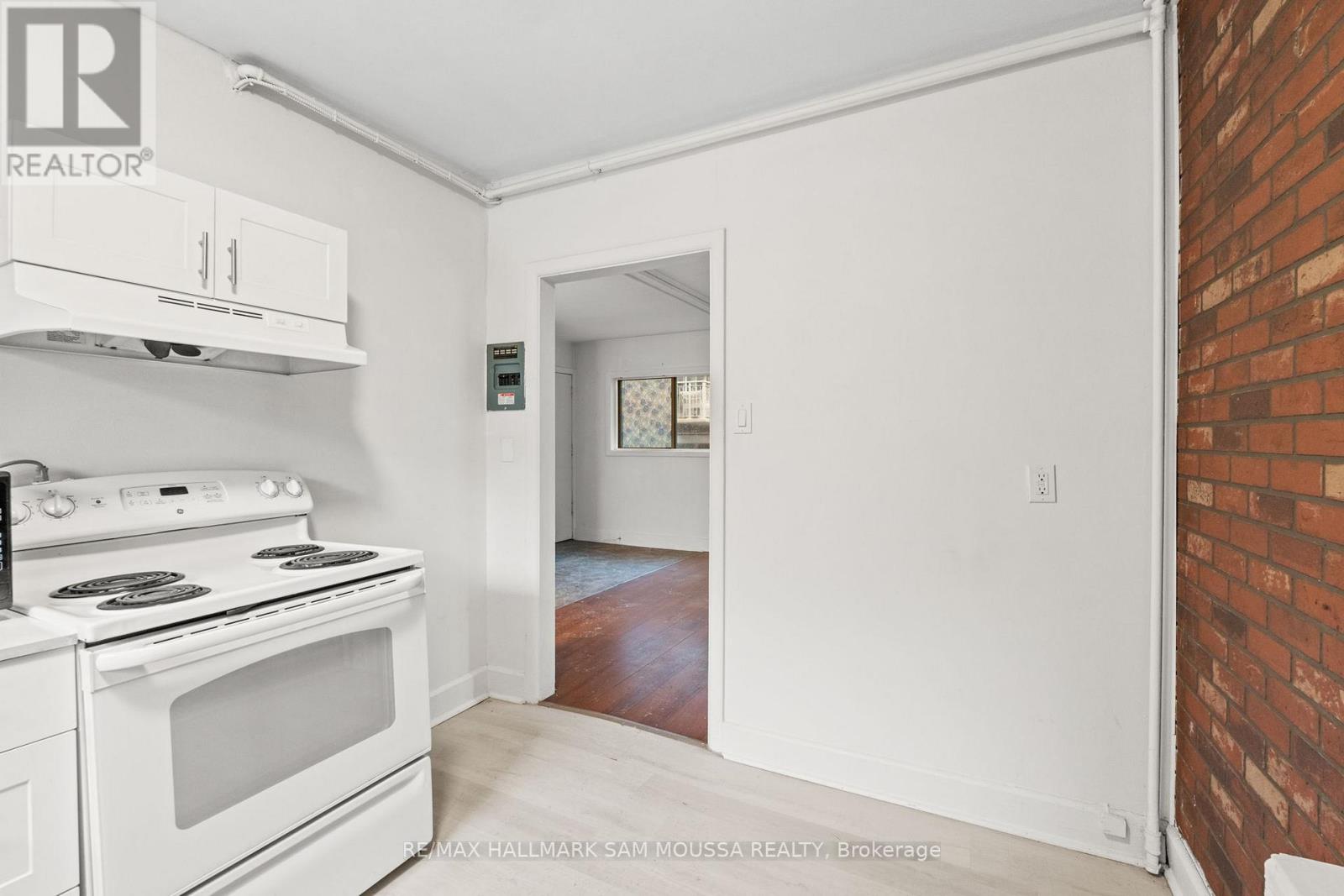 315 Waverley Street W, Ottawa, Ontario  K2P 0V9 - Photo 19 - X12381552