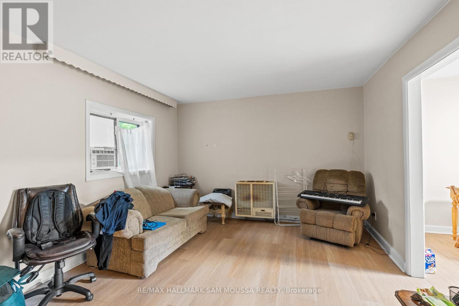 315 Waverley Street W, Ottawa, Ontario  K2P 0V9 - Photo 6 - X12381552