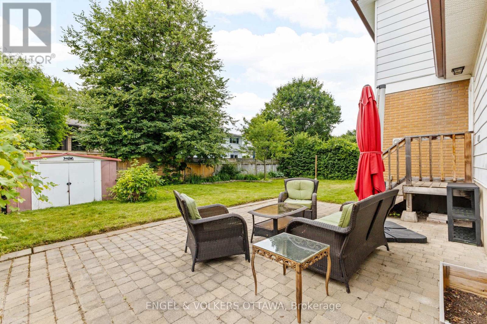 97 Queensline Drive, Ottawa, Ontario  K2H 7J6 - Photo 31 - X12381564