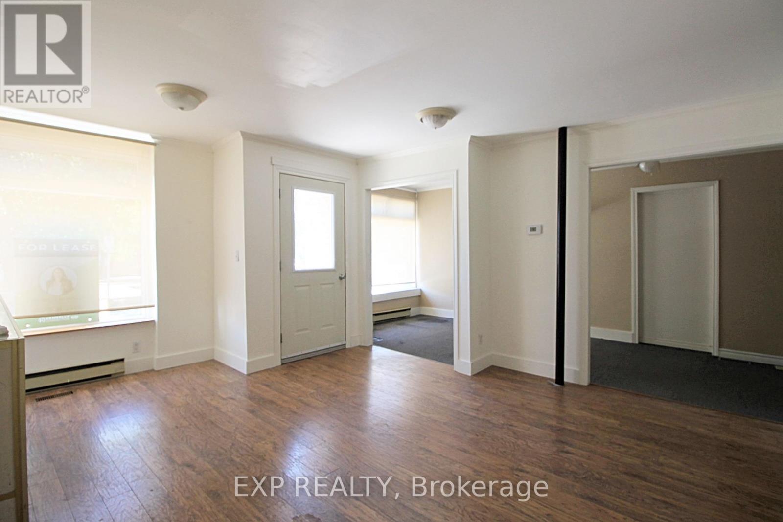 27 Market Square, Greater Napanee, Ontario  K7R 1J4 - Photo 4 - X12339085