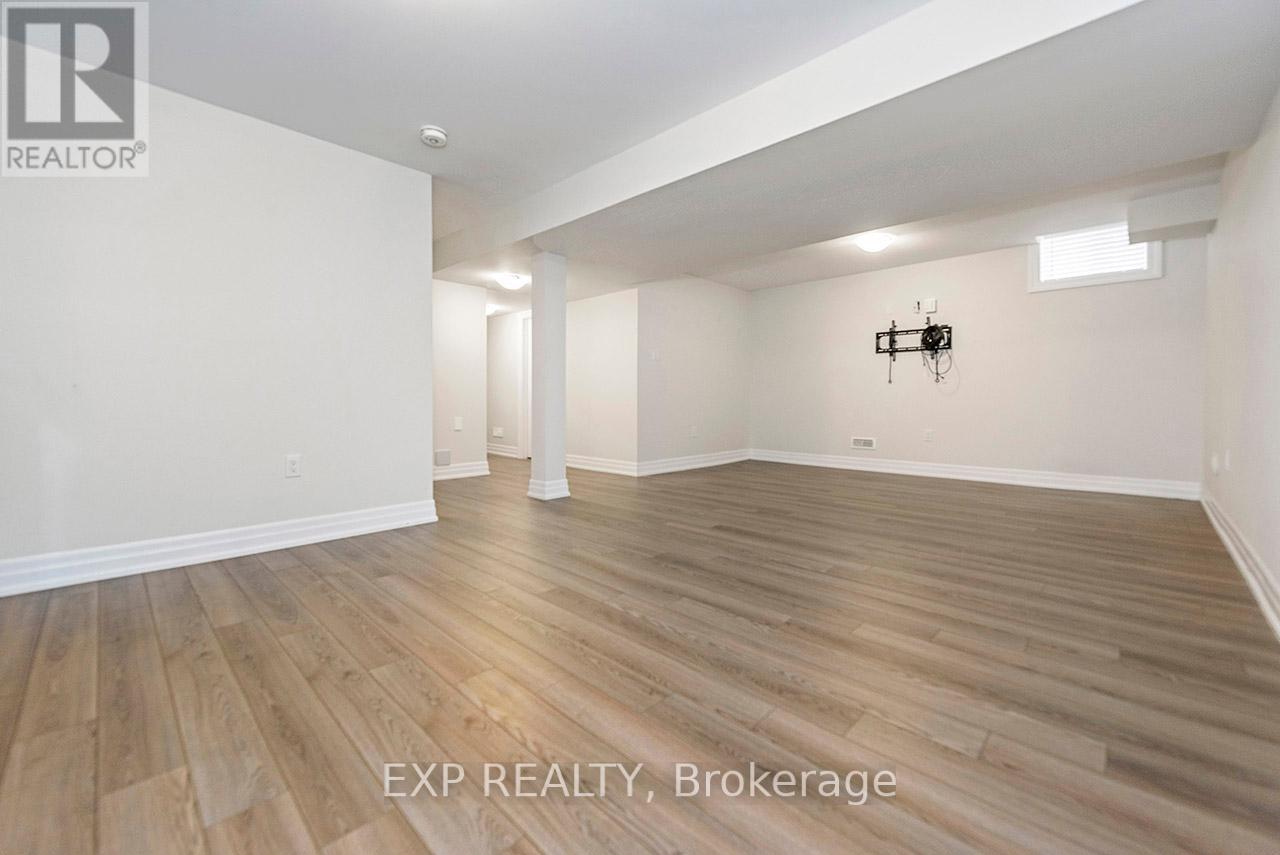 35 Windsor Circle, Niagara-On-The-Lake, Ontario  L7S 1J0 - Photo 31 - X12375776