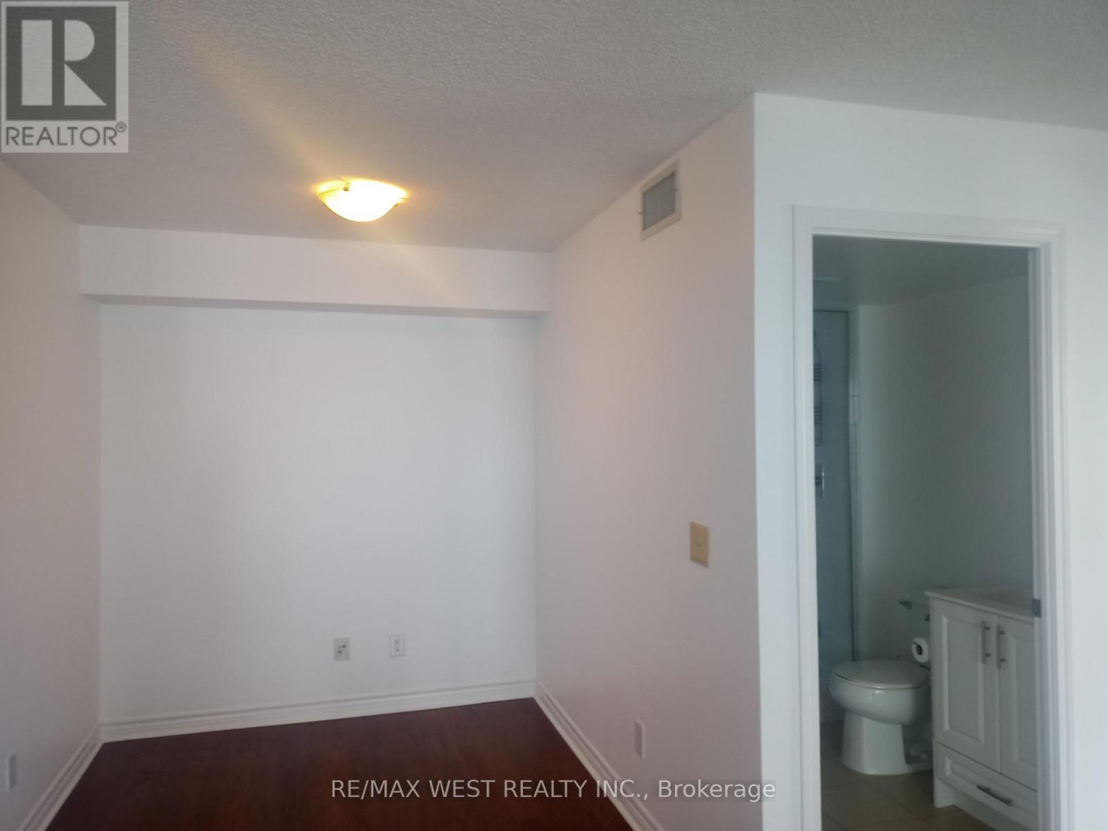 522 - 27 Rean Drive, Toronto (Bayview Village), Ontario  M2K 0A6 - Photo 11 - C12381285